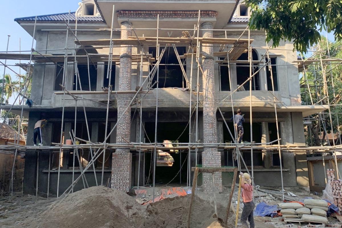Thiết kế biệt thự phố hiện đại| Xu hướng thiết kế và kinh nghiệm xây dựng 3 Xây dựng biệt thự thực tế
