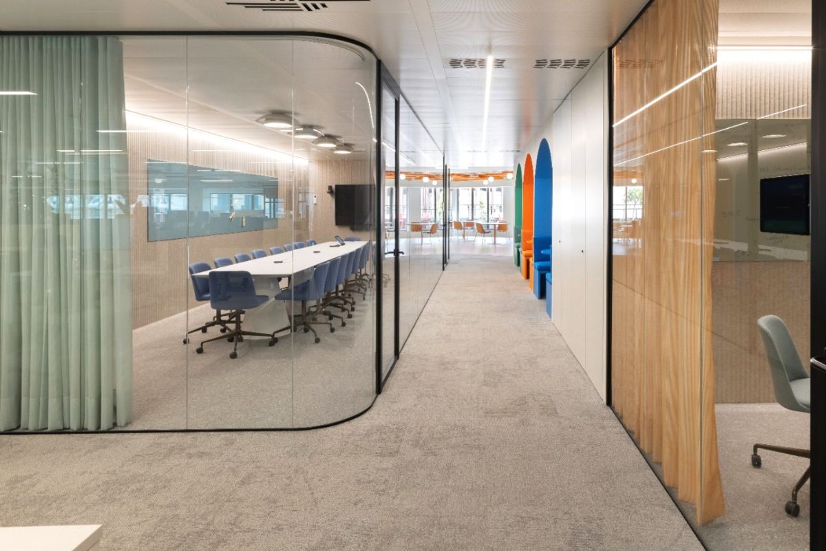 Thiết kế thi công văn phòng